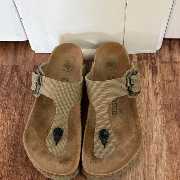 Birkenstock Olive Sandals with Strap - Picture 2 of 6